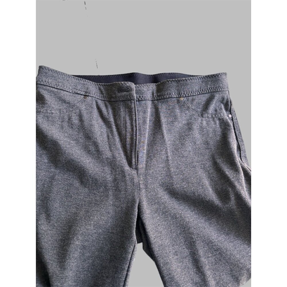 Skinny Pants So Slimming Chico’s Knit Size 0.5 Short. NWOT